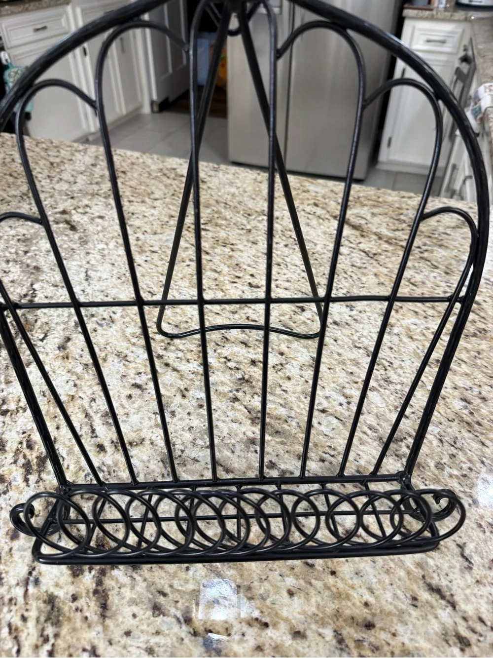 Black Wrought Iron Metal Bird Cookbook Holder Cookbook Stand